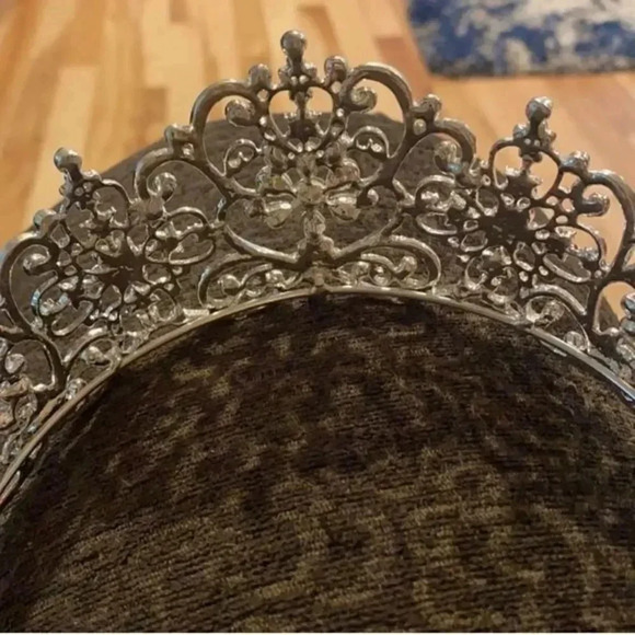 Luxury Rheinstone Royal Princess tiara - Picture 9 of 11